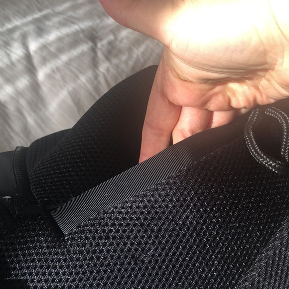 Lululemon backpack go lightly 26L rucksack messy - Picture 7 of 16